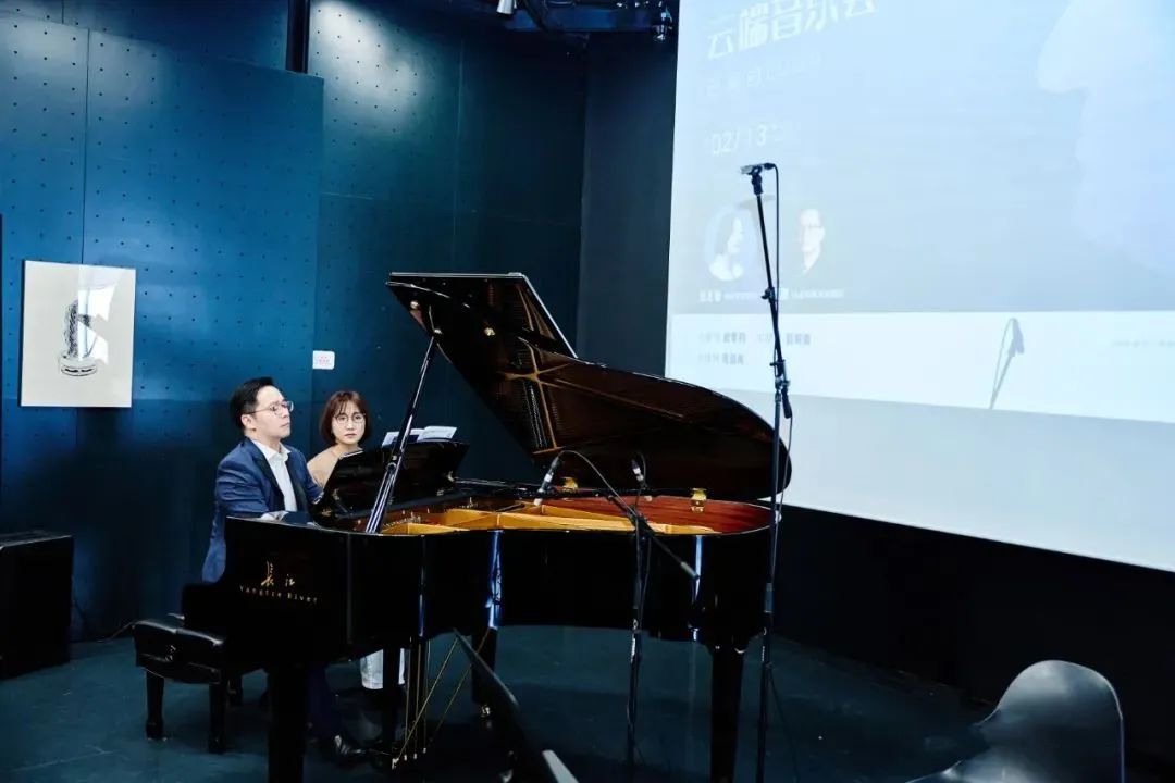 于(yú)上(shàng)海之(zhī)巅，與長江鋼琴“遇見”巴赫