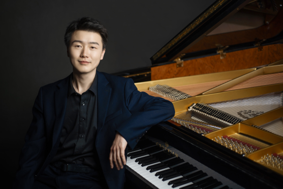 藝術家新陣容丨邊鋒：玩轉音樂藝術的(de)弄潮兒