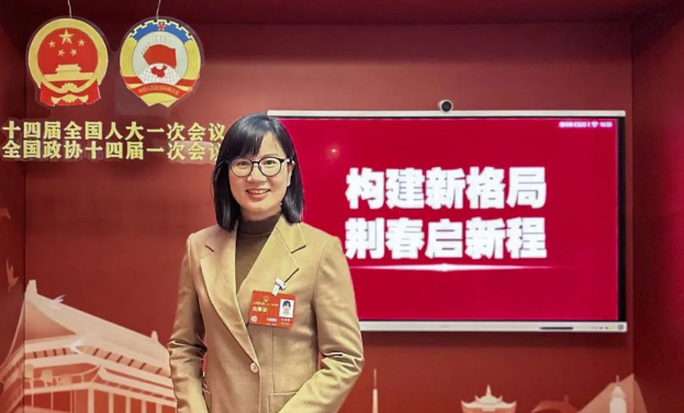 兩會之(zhī)聲 代表委員議國(guó)是(shì)——全國(guó)人(rén)大(dà)代表、柏斯音樂高級鋼琴整音師雷春華
