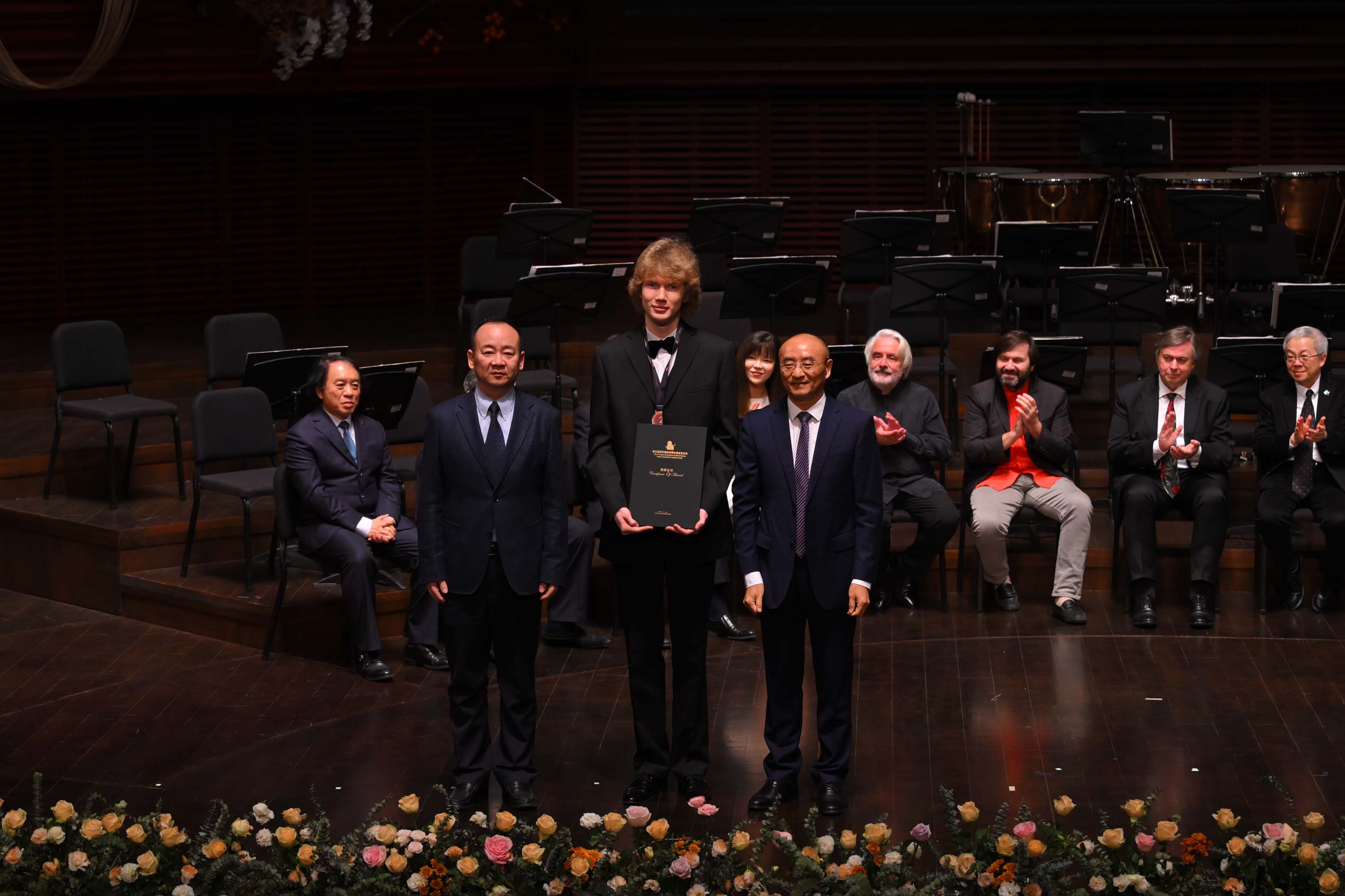 榮耀時(shí)刻丨Ivan Bessonov全程選用長江鋼琴，斬獲“音樂周亞軍”